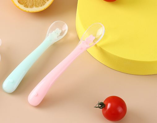good price Heat resistant up to 200°F Soft silicone food spoon with Easy To Clean feature online