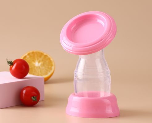 good price Sacaleche baby milk puller breast milk pitcher sucker extractor breast pump hands free tire lait wearable breast pump online